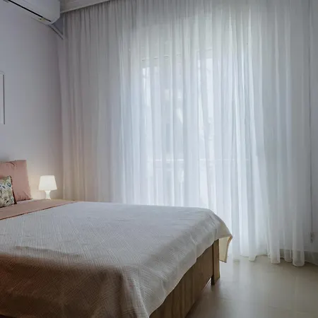 In Central Aleksandropolis Zewnętrze zdjęcie